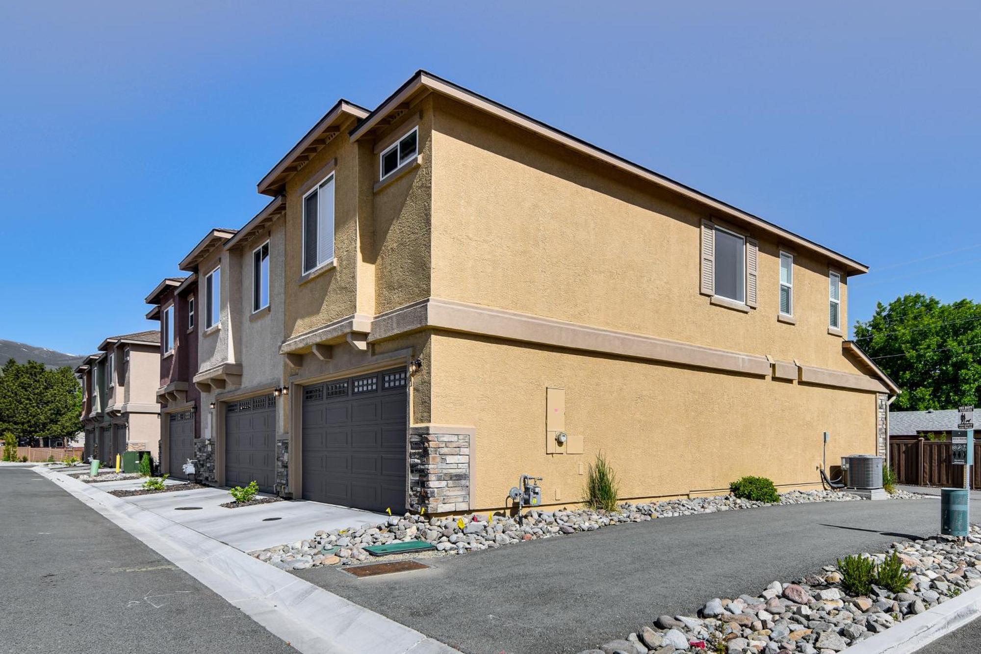 Central Carson City Townhome, 1 Mi To Downtown! Eksteriør bilde